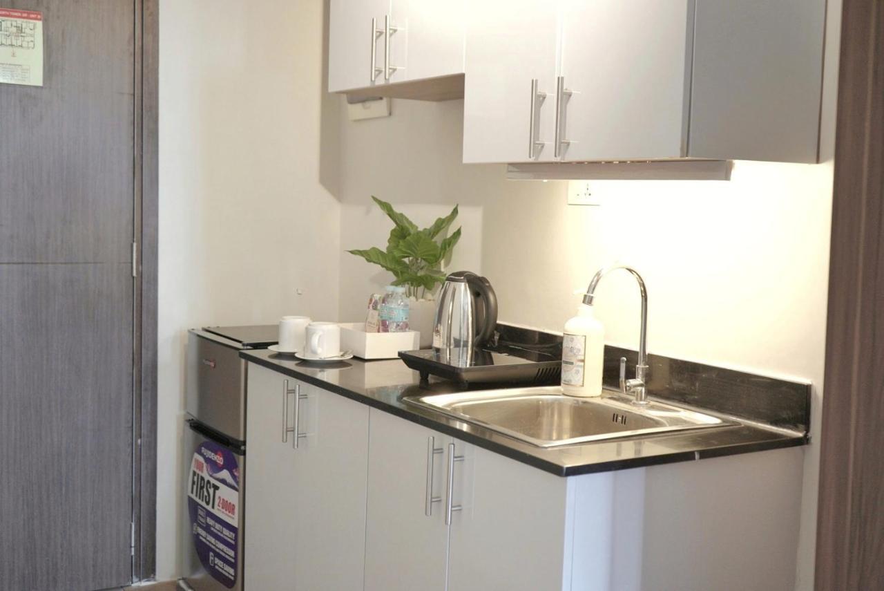 Quince Studio W/ Balcony Orochi Staycation Ph At Loop Tower Cdo Кагаян-де-Оро Екстер'єр фото