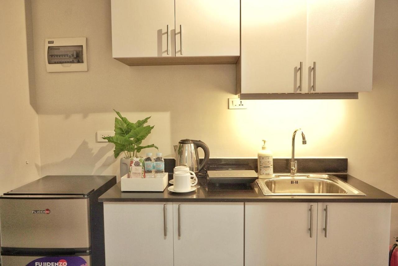 Quince Studio W/ Balcony Orochi Staycation Ph At Loop Tower Cdo Кагаян-де-Оро Екстер'єр фото